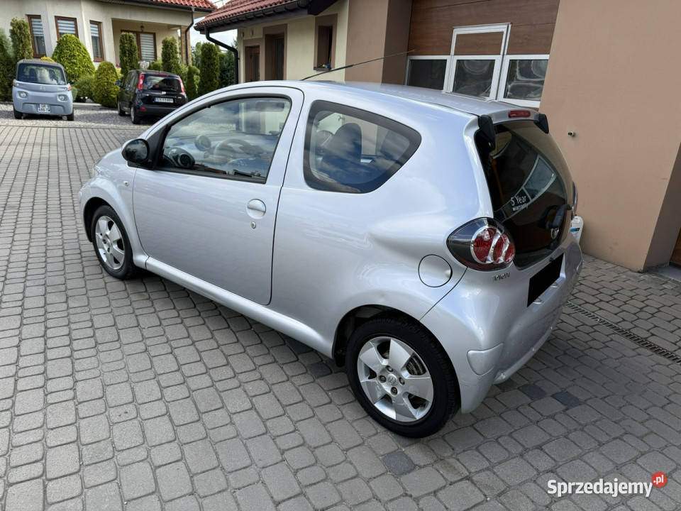 Toyota Aygo 10 68 Klimatyzacja I 20052014 wspomaganie kierownicy Orzech