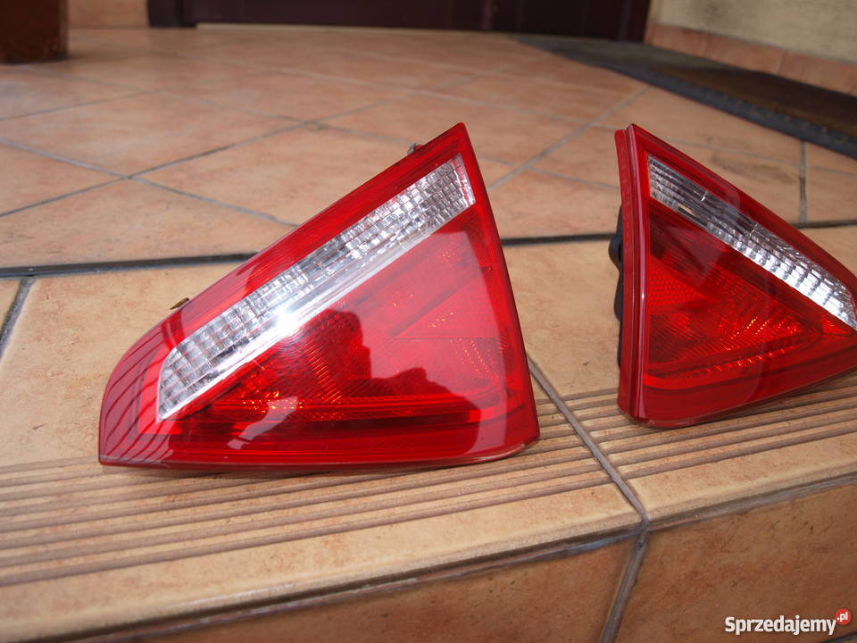 Audi A5 lampa tylna w klape 2007 2012r europa Motoryzacja