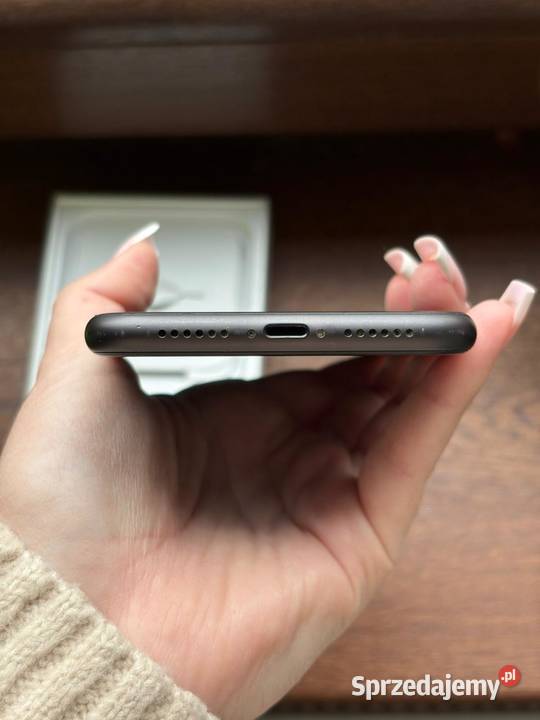 Apple iPhone 11 64GBiPhone SE3022 64GB okazja Paczków sprzedam