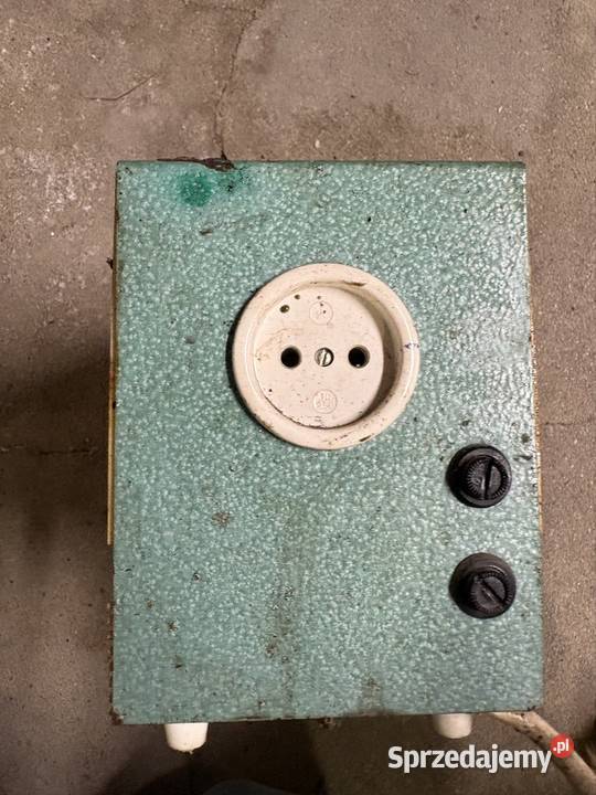 Stabilizator napięcia 220 PRL stabra unitra Bełsznica