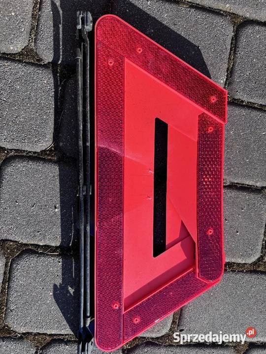 Trójkąt ostrzegawczy Audi A4 B7 sedan łódzkie Białaczów sprzedam