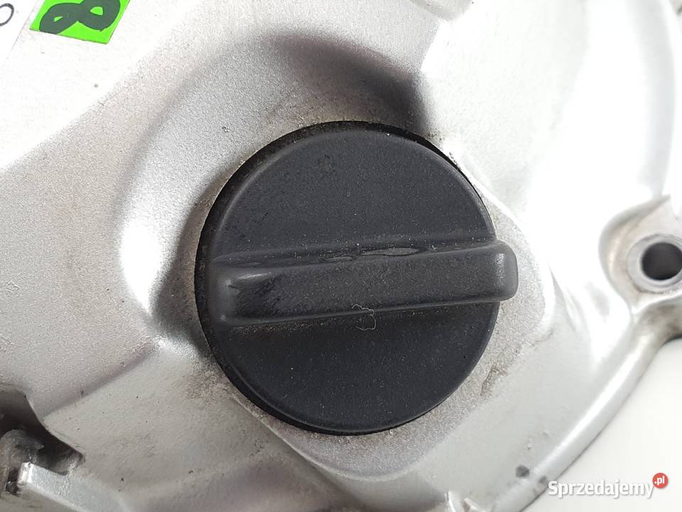 YAMAHA FZ6 FAZER 600 0409 DEKIEL POKRYWA ŚRUBY łódzkie Janowice