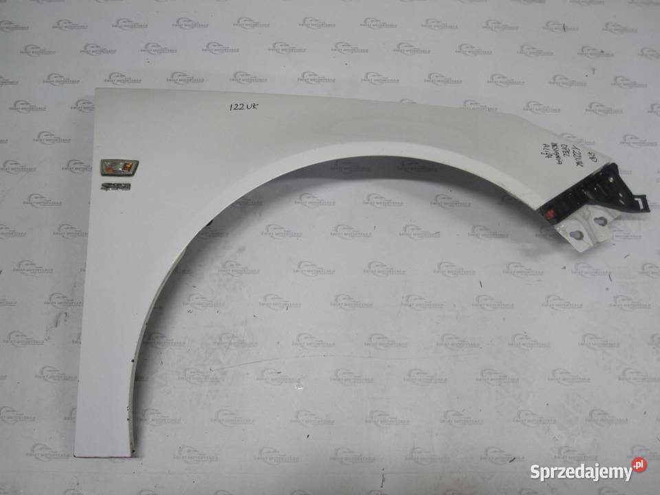 INSIGNIA A I LIFT 10r błotnik prawy przód