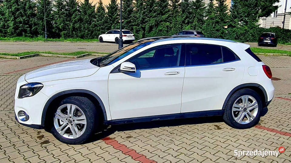 Mercedes GLA 250 Mercedes GLA 250 4Matic Mercedes-Benz Więcławice Stare sprzedam