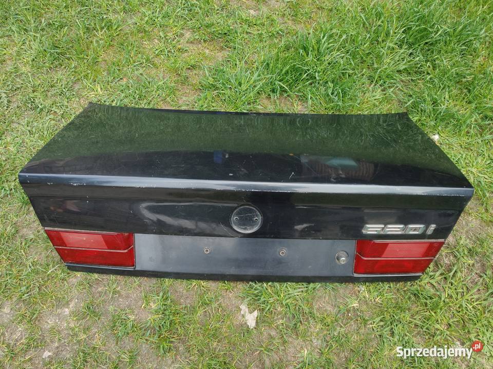 BMW E34 SEDAN KLAPA TYLNA KOLORY łódzkie