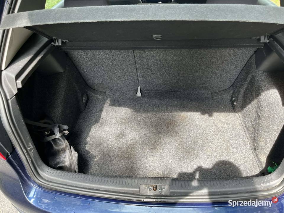 GOLF V HATCHBACK 14 FSI 273 małopolskie Luszowice