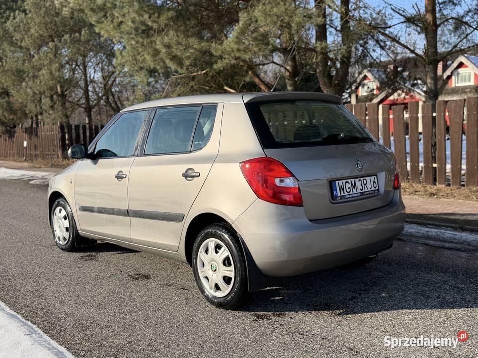 Skoda Fabia 14 MPi 2009r 142000 mazowieckie Grodzisk Mazowiecki