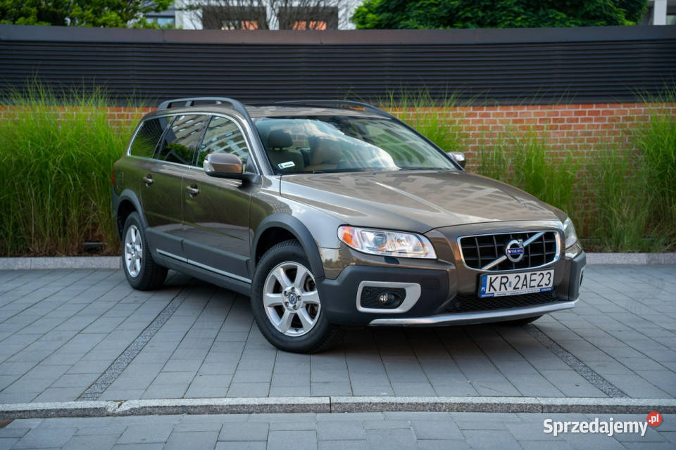 Volvo XC 70 32 AWD 6 cylindrów Jasna skóra Rok produkcji 2013 XC 70 Kraków sprzedam