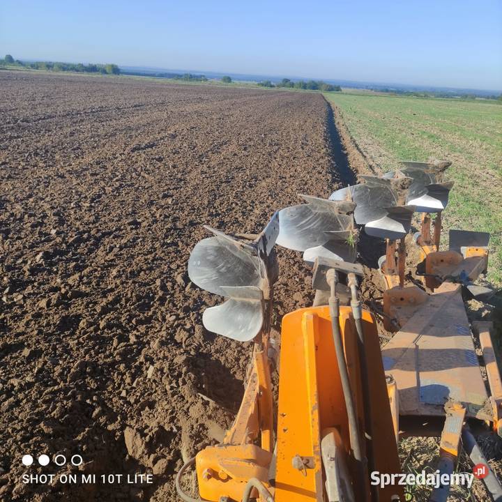 Pług Huard Kuhn 4 skibowy obrotowy Iłża
