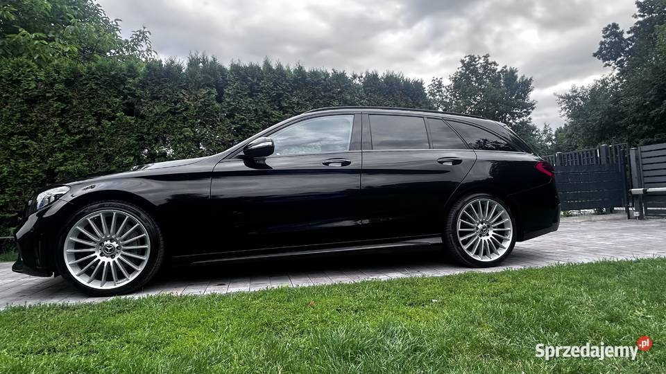 Mercedesbenz C300d AMG