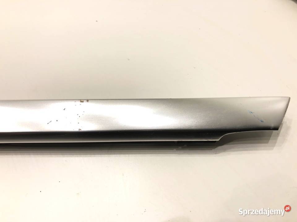 LISTWA ZGARNIAJĄCA PRZÓD LEWY AUDI Q3 II sprzedam