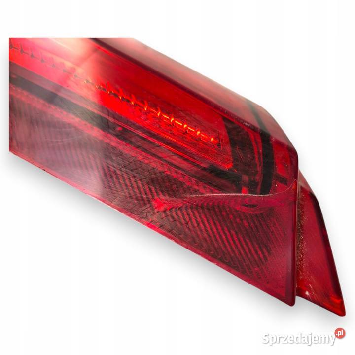 LAMPA PRAWA Volvo V90 II 20162020 tylna tylnia