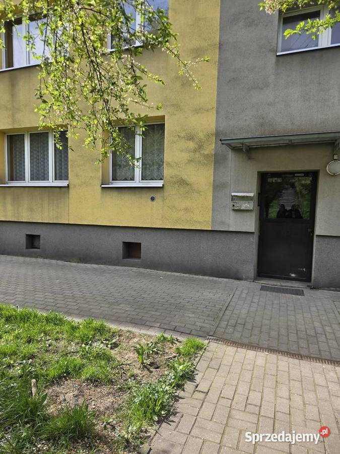 Mieszkanie własnościowe Bytom Szombierki 4087m2 parter sprzedam