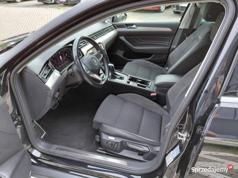 Volkswagen Passat 2019r FV23 LED PodgrzFotele Kraków