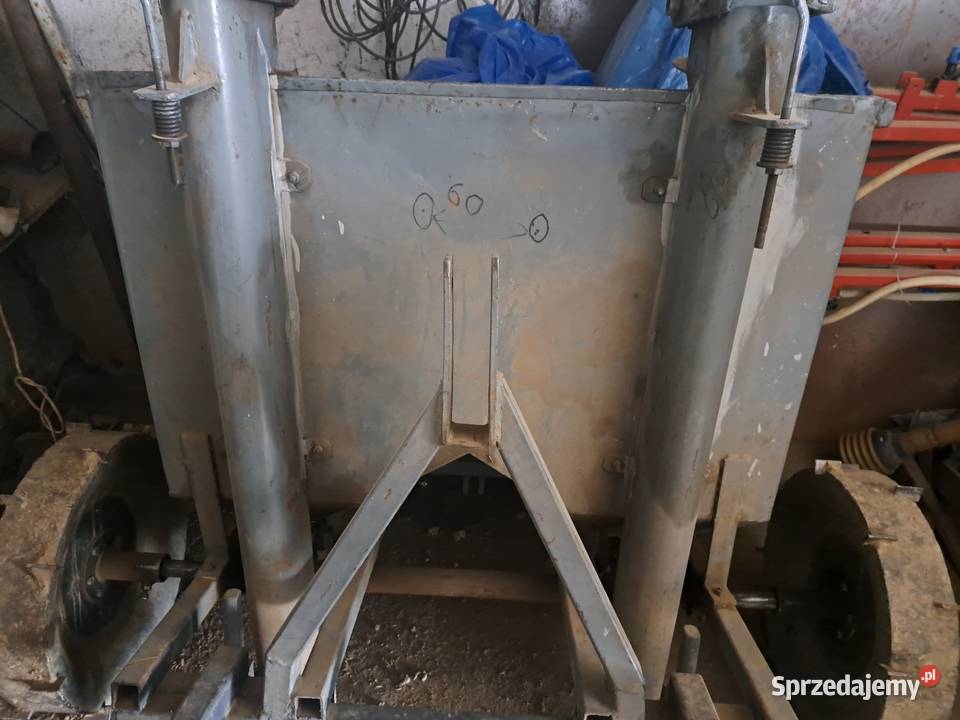 Sadzarka do ziemniaków Siewniki i sadzarki Miejsce Piastowe