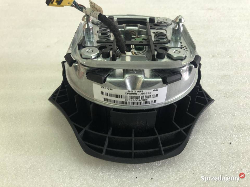 PODUSZKA AIRBAG KIEROWCY 6763081 BMW E90 osobowe