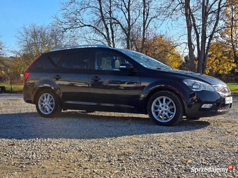 Kia Ceed 16 CRDi 90 ISG Spirit Rzeszów