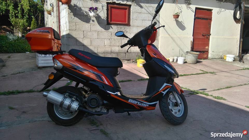 Sprzedam Skuter Benzer Syracuse 50ccm 4T Miedziana Góra