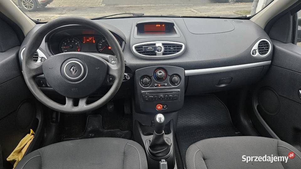 Renault Clio 2009 12 benzyna salonowy Wrocław
