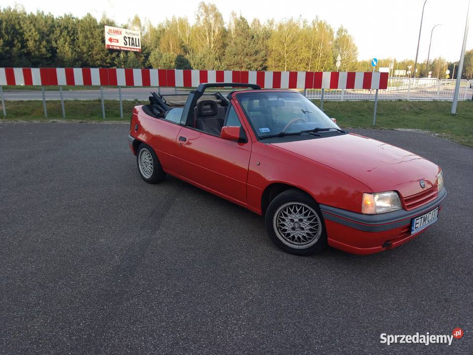 Opel Kadett Bertonne cabrio youngtimer łódzkie Tomaszów Mazowiecki