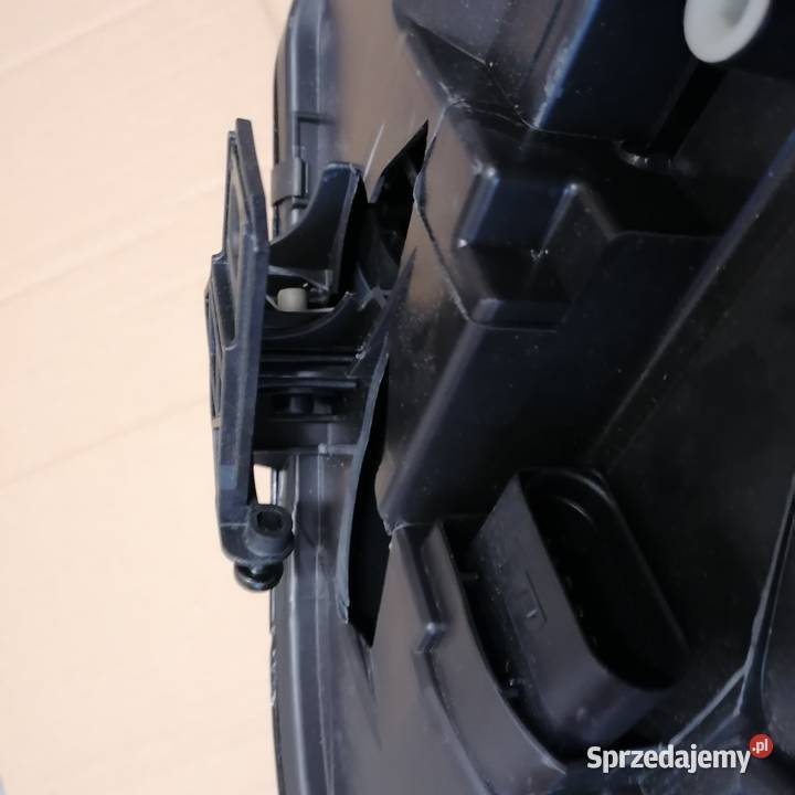 Lampa Audi A4 B8 Bi xenon nie skretny prawy Ścinawa sprzedam