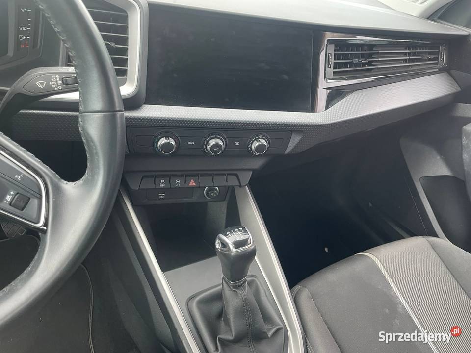 AUDI A1 10 25 TFSi 95 Sportback FH358 Łódź sprzedam