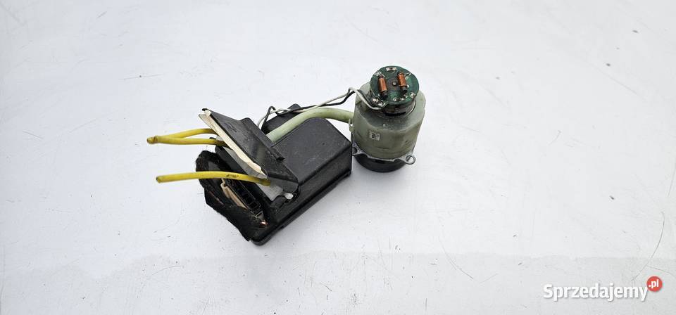 Pompka zamka centralnego mercedes w168 Centralne zamki Zbąszyń