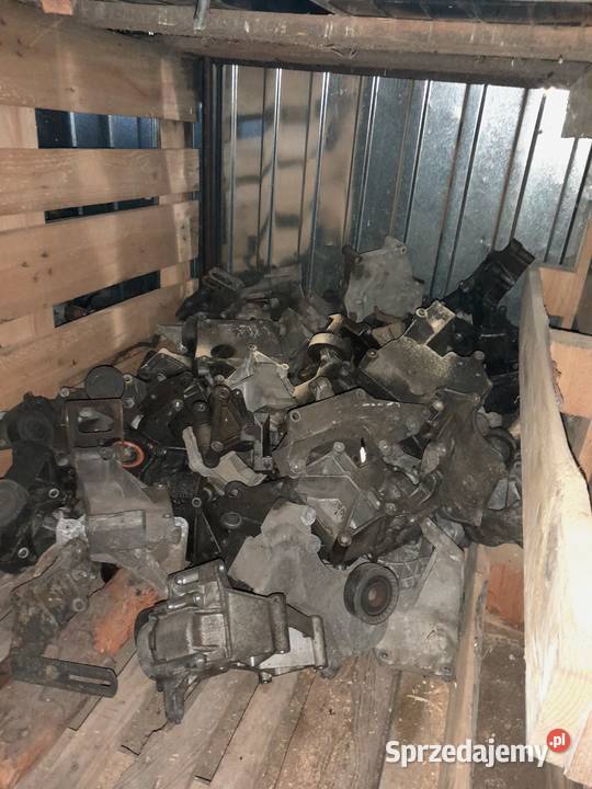 bmw kopalnia częsci do klasyków Rok produkcji 1988 Atrapy Gorzów Wielkopolski