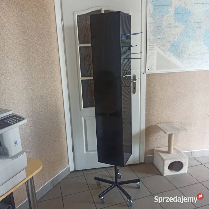 Stojak obrotowy do ekspozycji magnesów Mrzezino sprzedam
