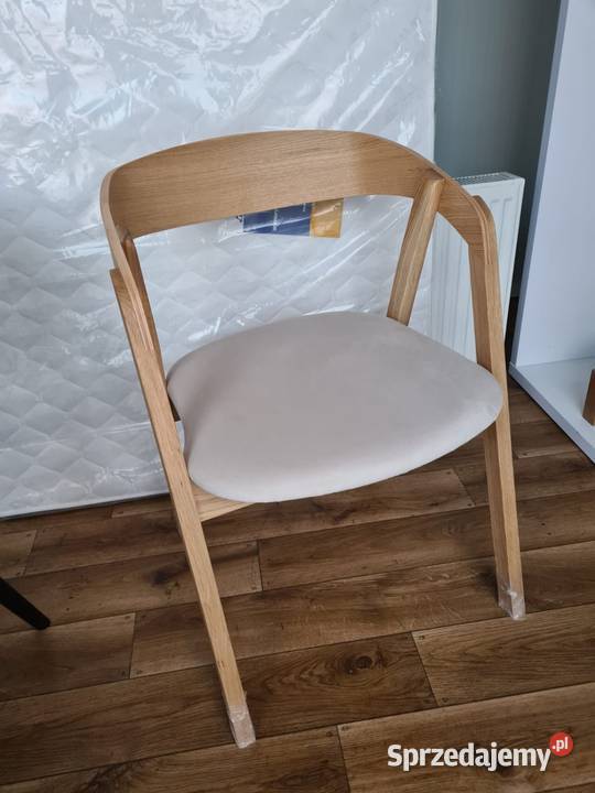 Krzesła dębowe zgiętym oparciem Luzino