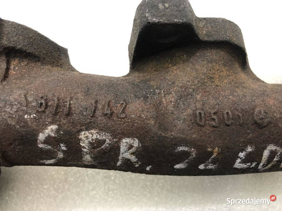 LAMPKA PODSUFITKI MERCEDES W204 A2048205301 osobowe Części samochodowe