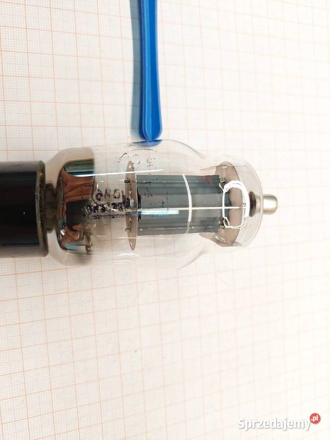 Lampa 6P7C 67 G807 1 A476 Czechowice-Dziedzice