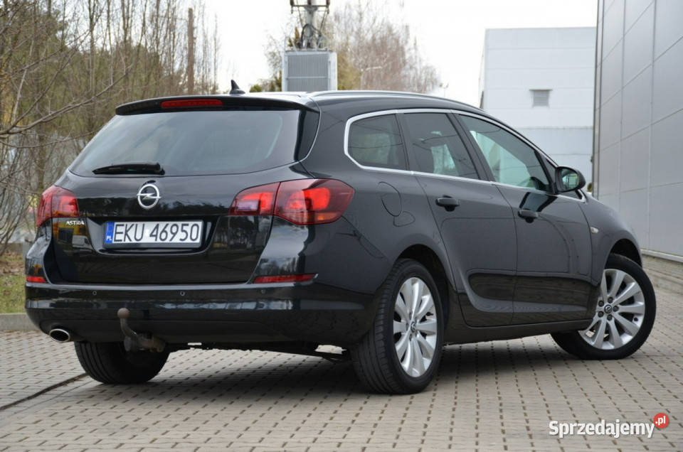 Opel Astra 14T 140 Cosmo Serwis Navi Skóra Kombi Kutno