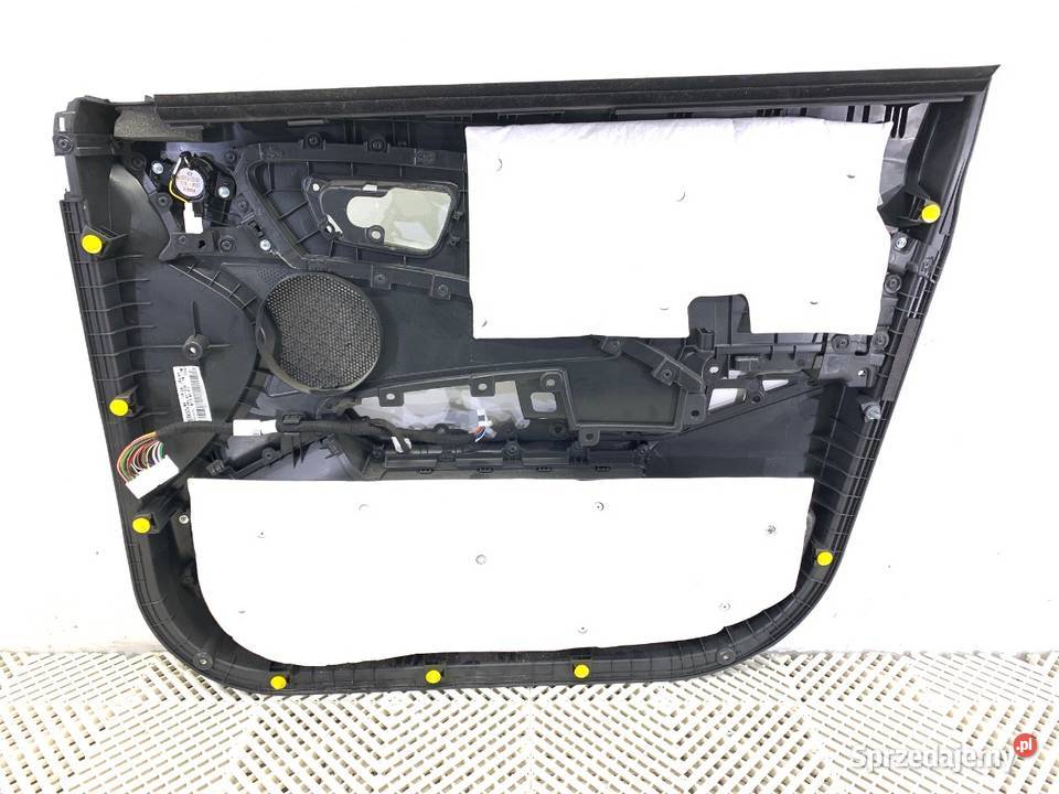 BOCZEK DRZWI LEWY PRZÓD SSANGYONG TIVOLI