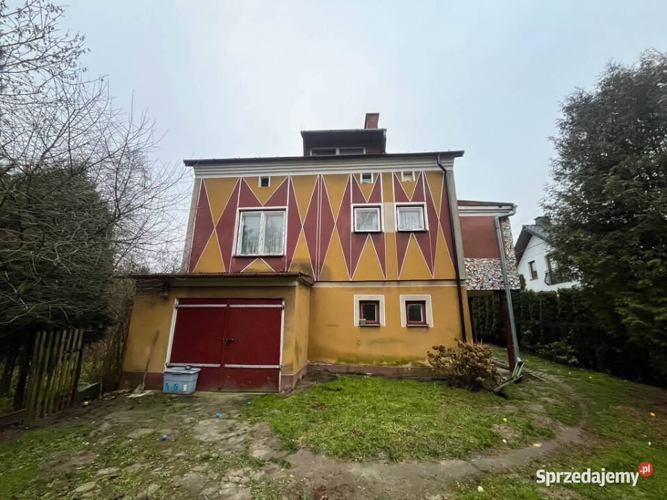 Dom 1378m2 działki 2273m2 Ćmielów