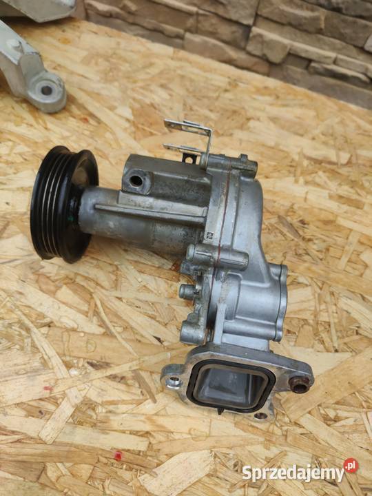 Pompa plynow wody obodowa Jeep 20T 06048660AA Mielec