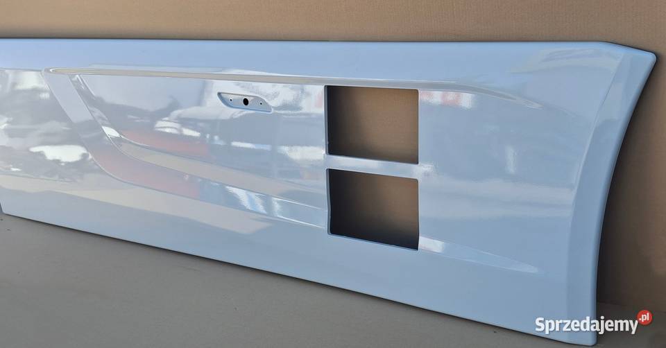 IVECO SWAY SPOILER MIĘDZYOSIOWY PRAWY OSŁONA Pozostałe Bieleń