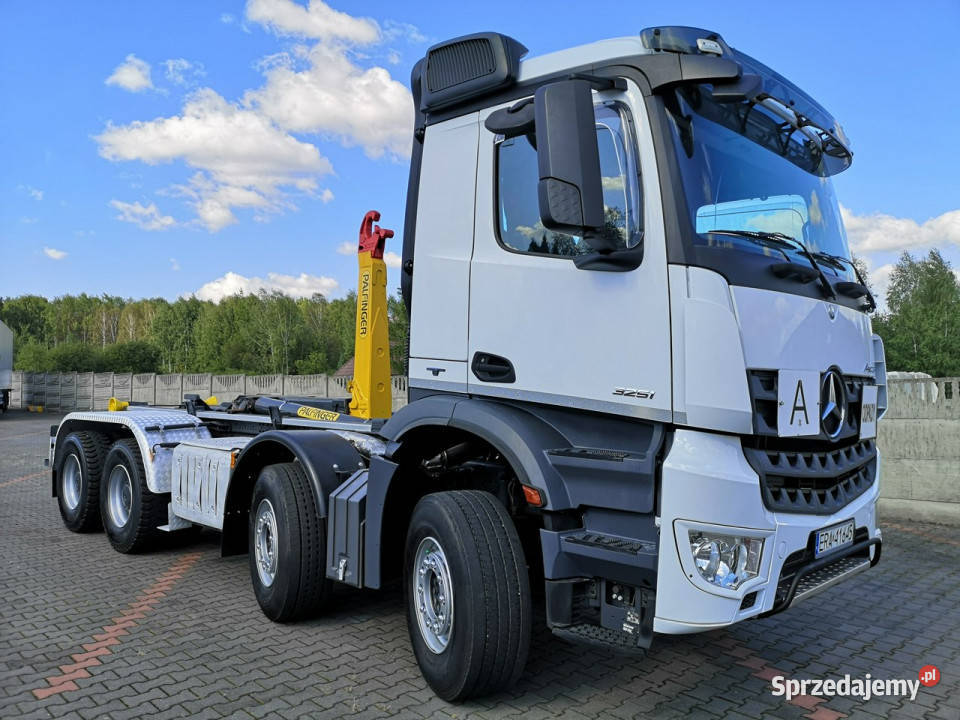 Mercedes Arocs 3251 Hakowiec 8x4 Palfinger 0cm3 Daleszyce