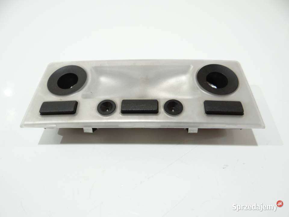 LAMPKA OŚWIETLENIE KABINY BMW 5 E60 E61 LCI osobowe Oświetlenie kabiny Strzyżewice