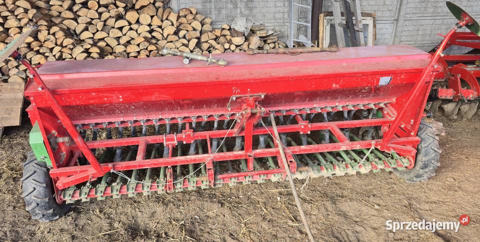 Siewnik Unia Poznaniak 3m 2009 nieuszkodzony mazowieckie Wodynie