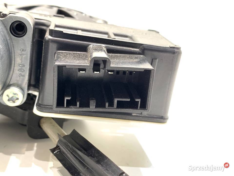 PODNOŚNIK SZYBY LEWY TYŁ SKODA KAROQ Hatchback osobowe sprzedam