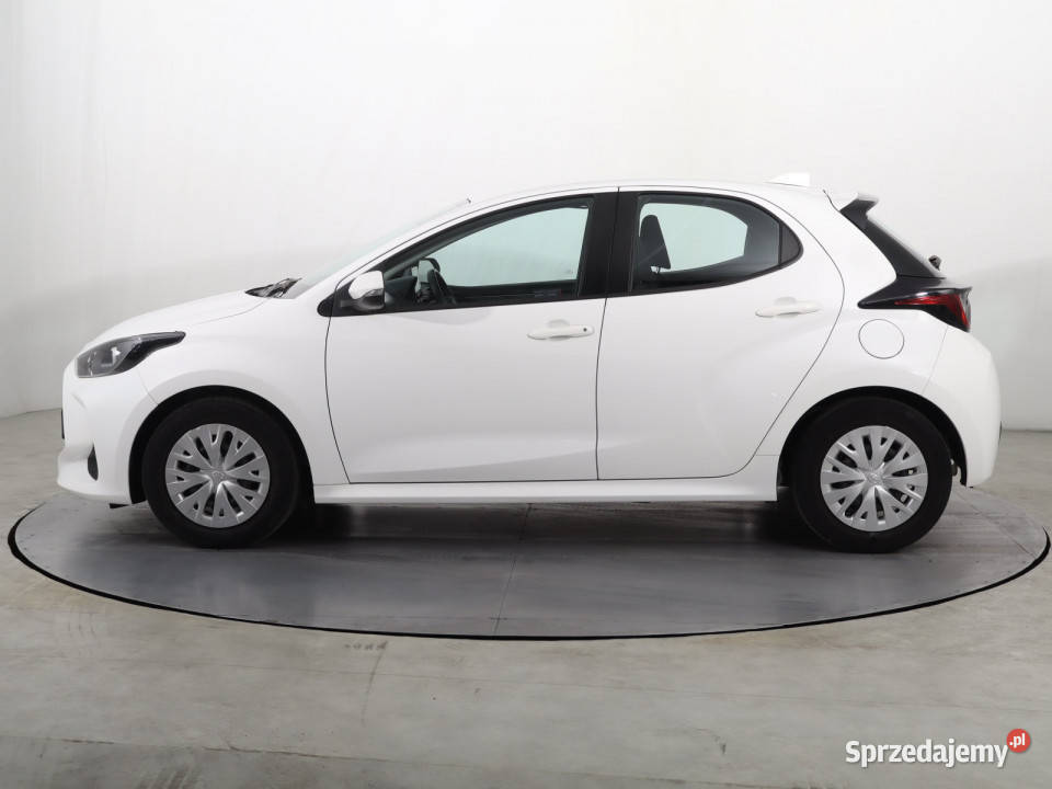 Toyota Yaris 15 VVTi Hybrid