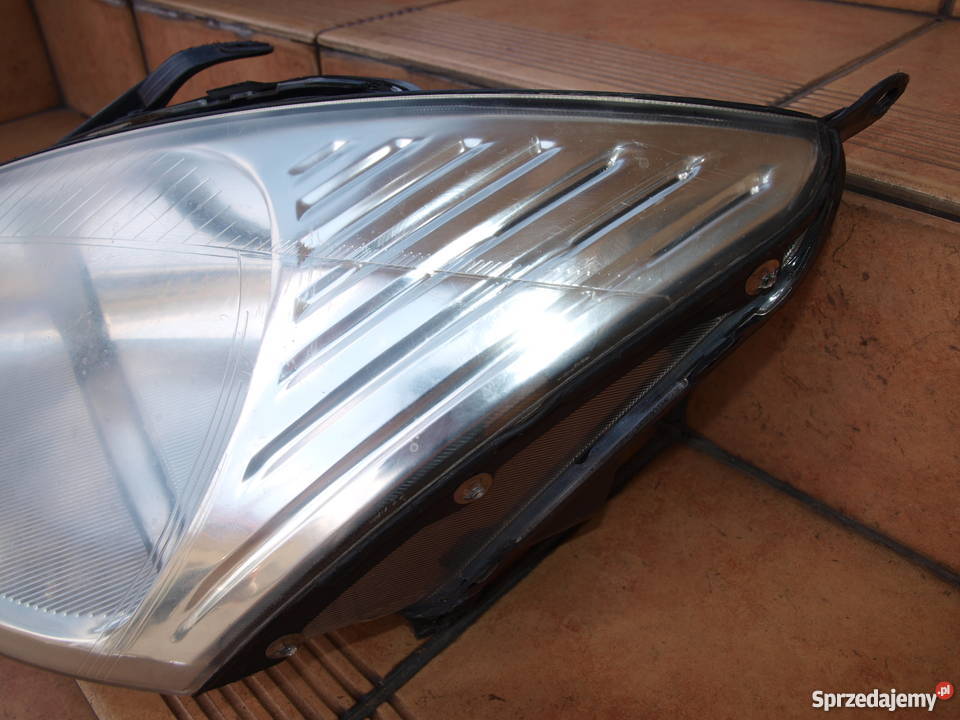 Ford Focus lampa lewa przód nowa 1998 2002r Kalisz sprzedam