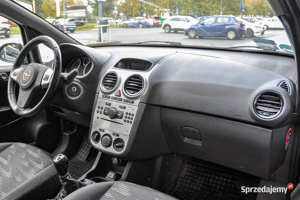 Opel Corsa 14 LPG Lift 2011 r Wrocław