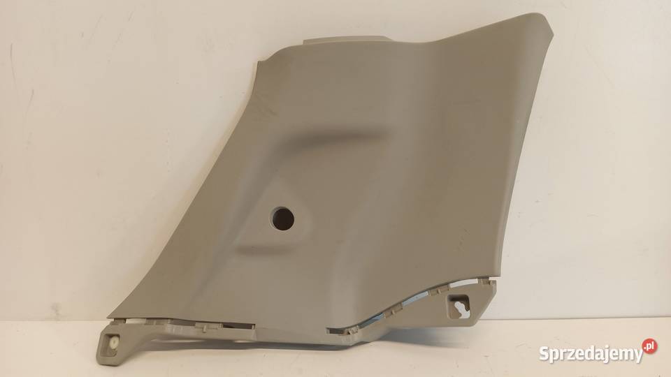 SWIFT MK8 OSŁONA SŁUPKA PRAWY TYŁ 7626052R00