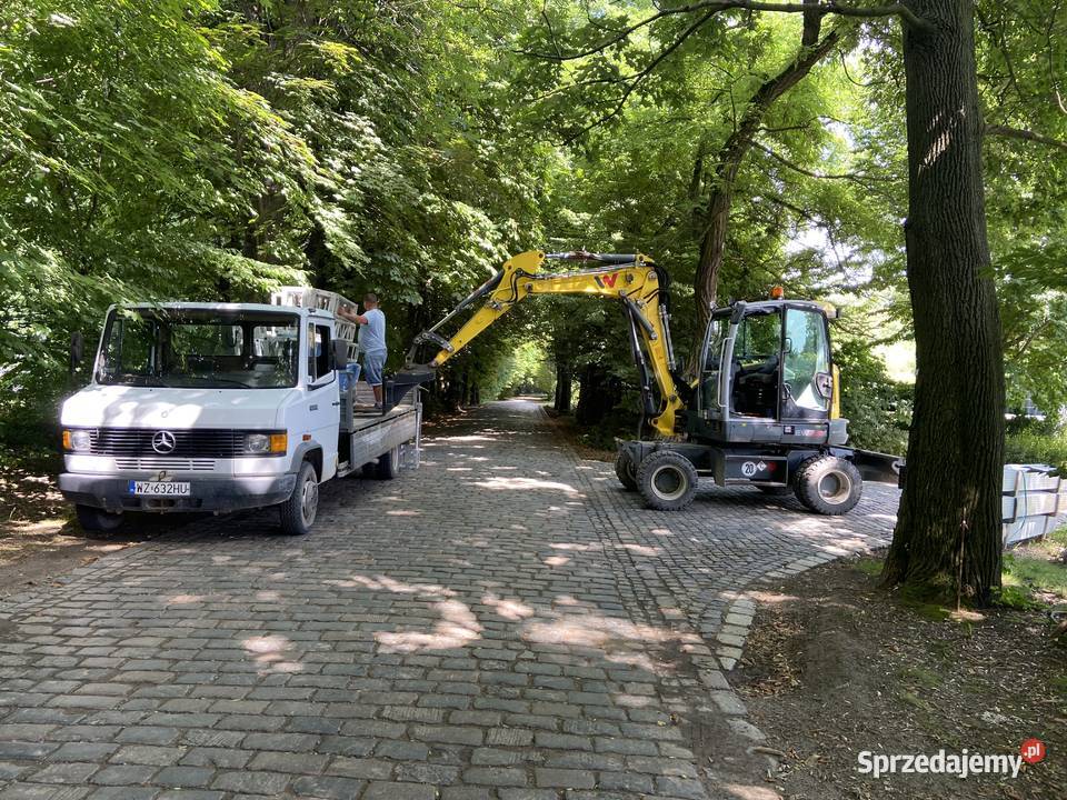 Koparka midi plus wywrotka