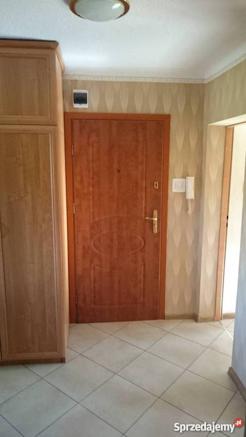 Sprzedam w pełni umeblowane mieszkanie 3 piętra i więcej Racibórz