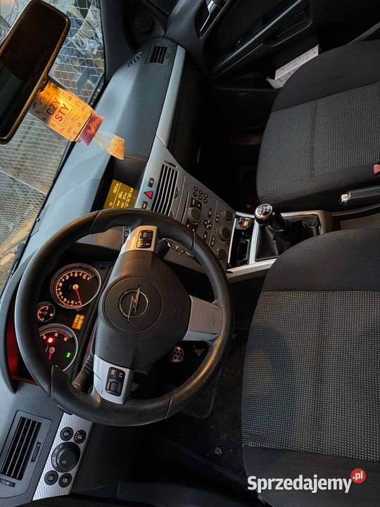 Opel Astra tempomat Zamość sprzedam