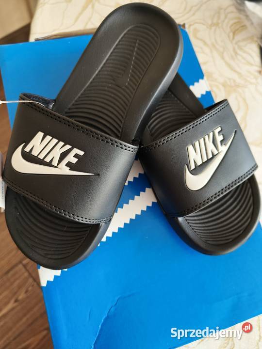 Sprzedam klapki Klapki Obuwie Płock