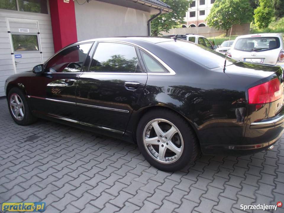 Na sprzedaż Audi A8 czarny 4000cm3 A8 Chrzanów